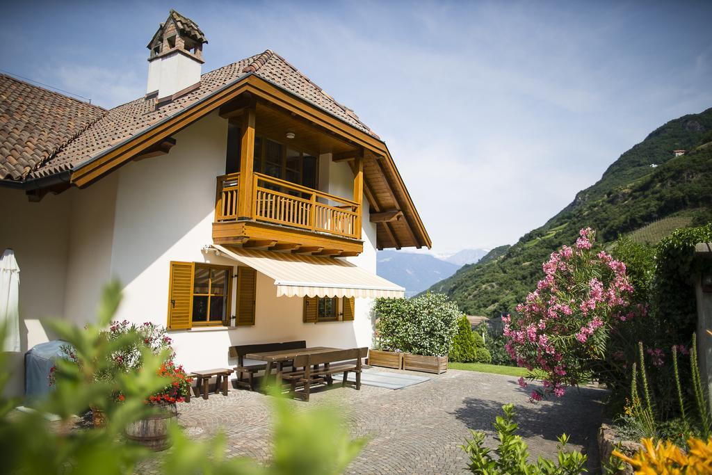 Biobauernhof Rosengartner Apartamento Terlano Habitación foto